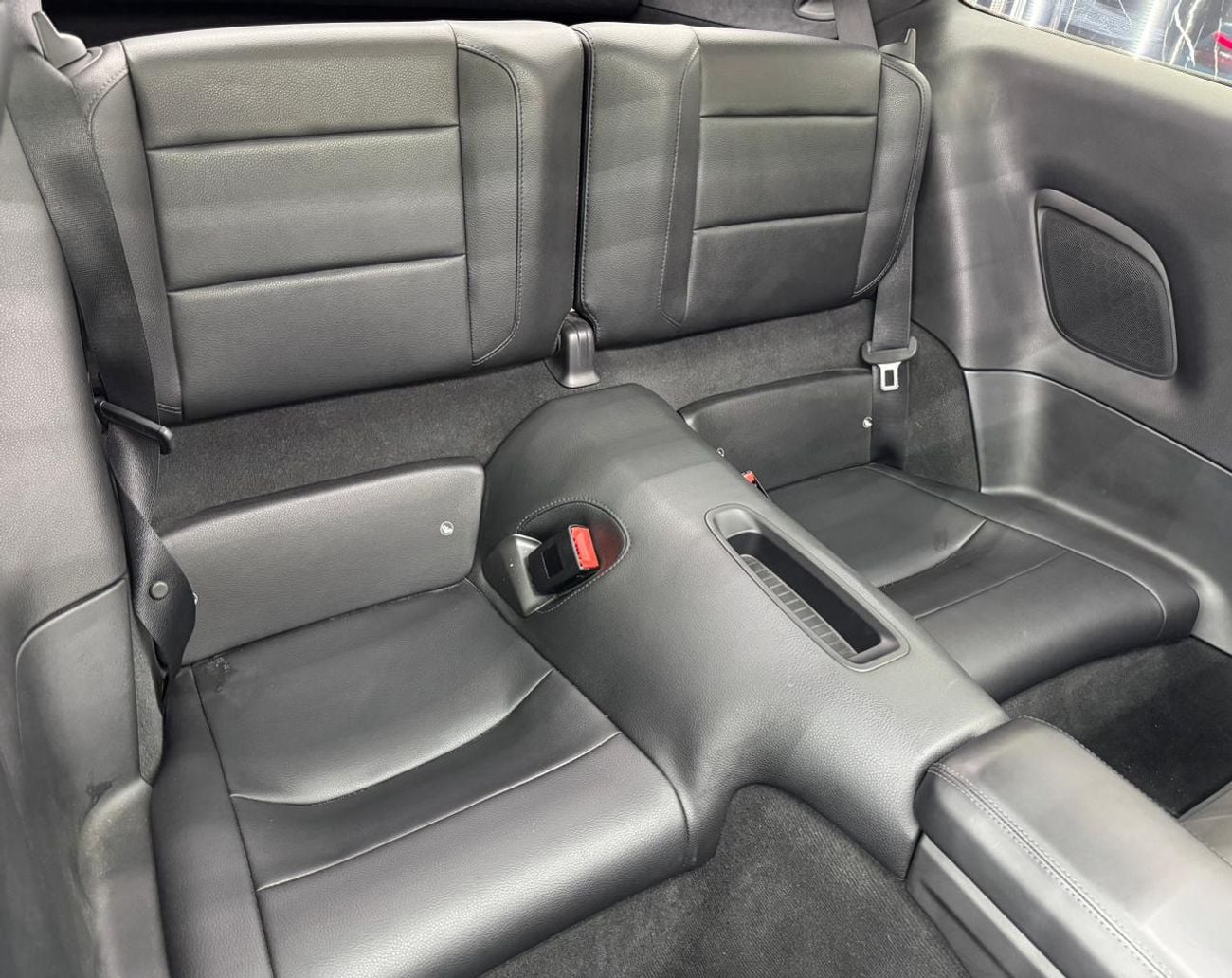 Porsche 911 Carrera S 3.0L (420 HP) Coupe