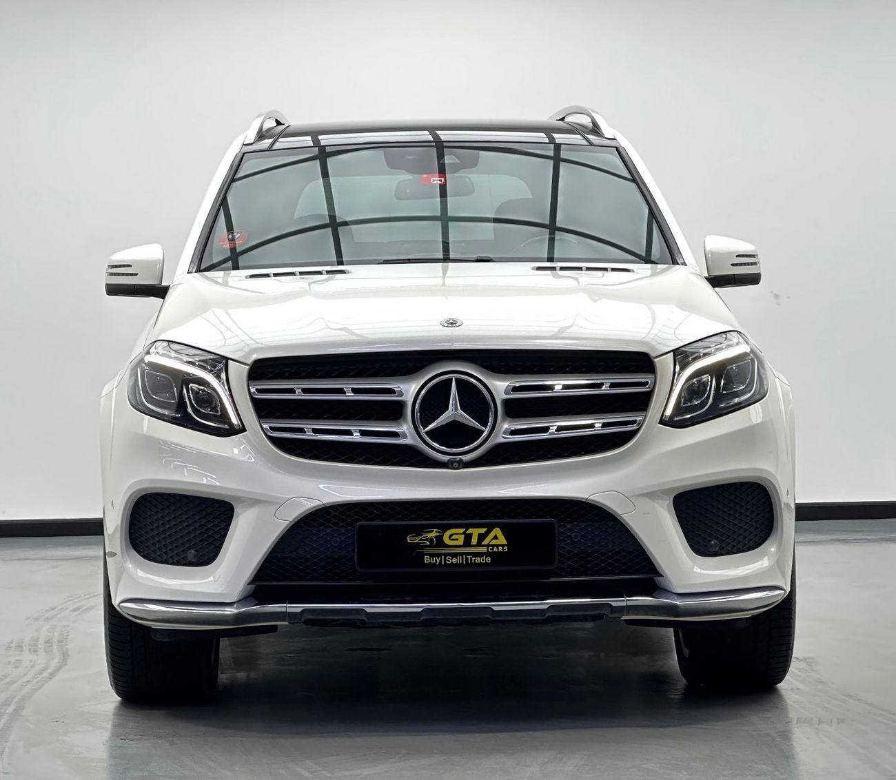 مرسيدس بنز GLS 500 Std 4.7L 2018 Mercedes Benz GLS500 4MATIC, Warranty, Full Service History, 7 Seater, GCC