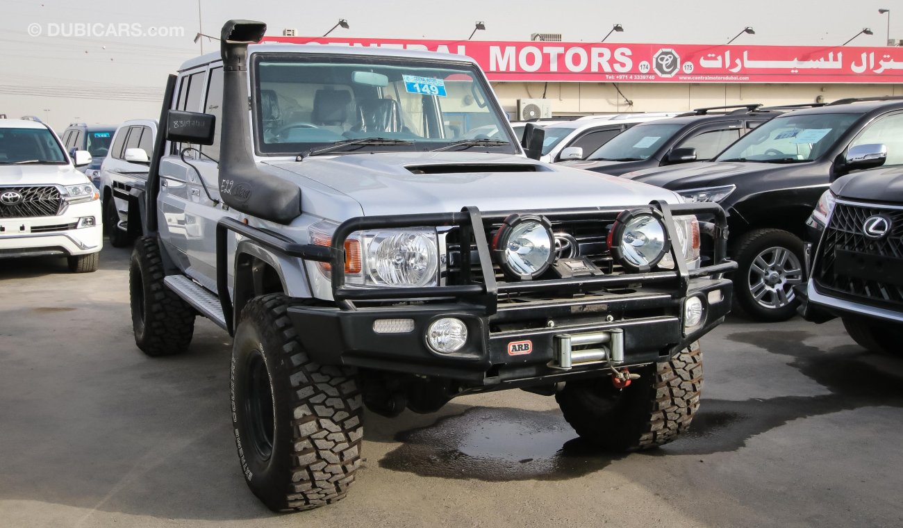 Toyota Land Cruiser Pick Up 4.5cc V8 diesel manual Right hand drive dual cab low kms for EXPORT ONLY