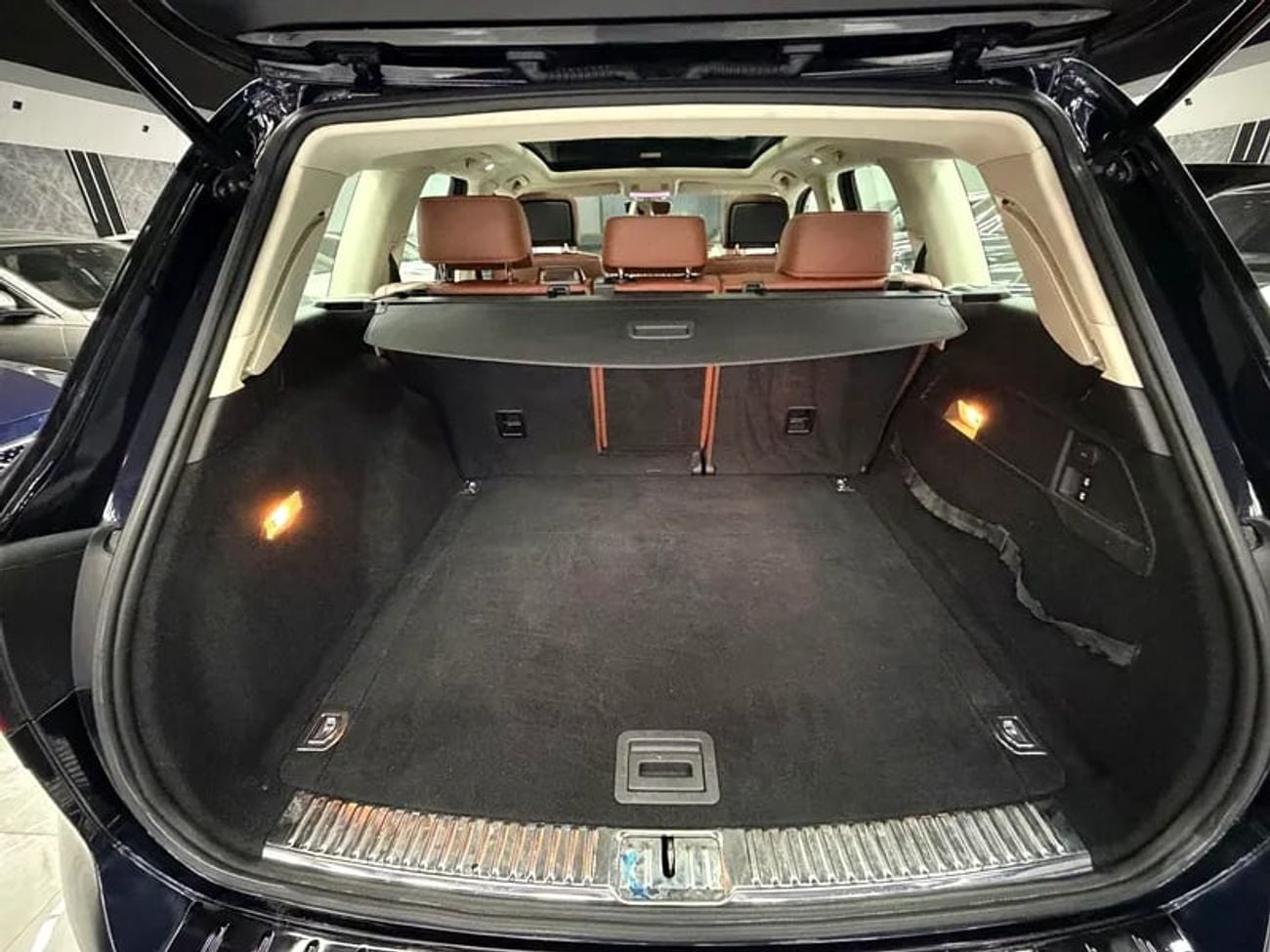 Volkswagen Touareg 1 Lay Owner | Full Agency Service History | R Line | GCC Specs