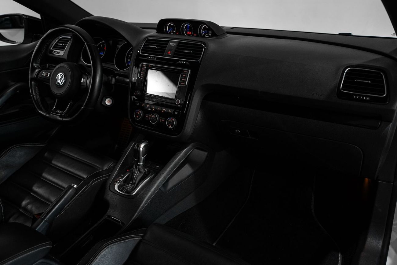 Volkswagen Scirocco r