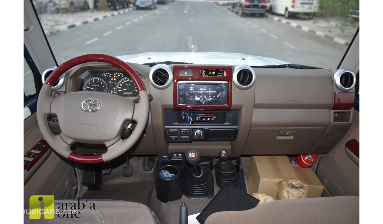 Toyota Land Cruiser Pick Up - 4.0L - FULL OPTION