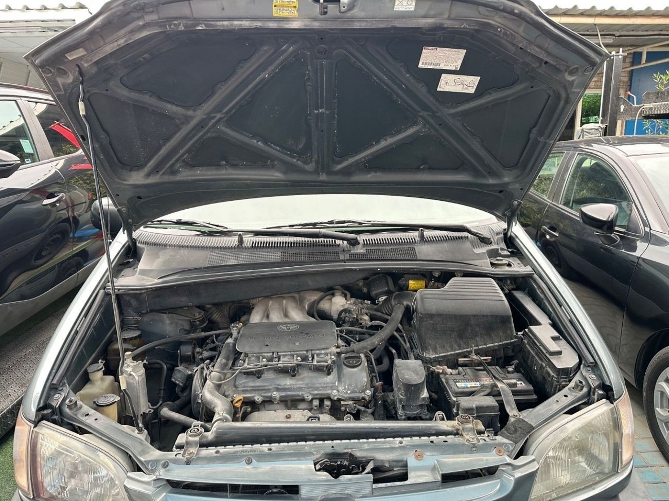 Toyota Sienna 1999 3.0L 7seat