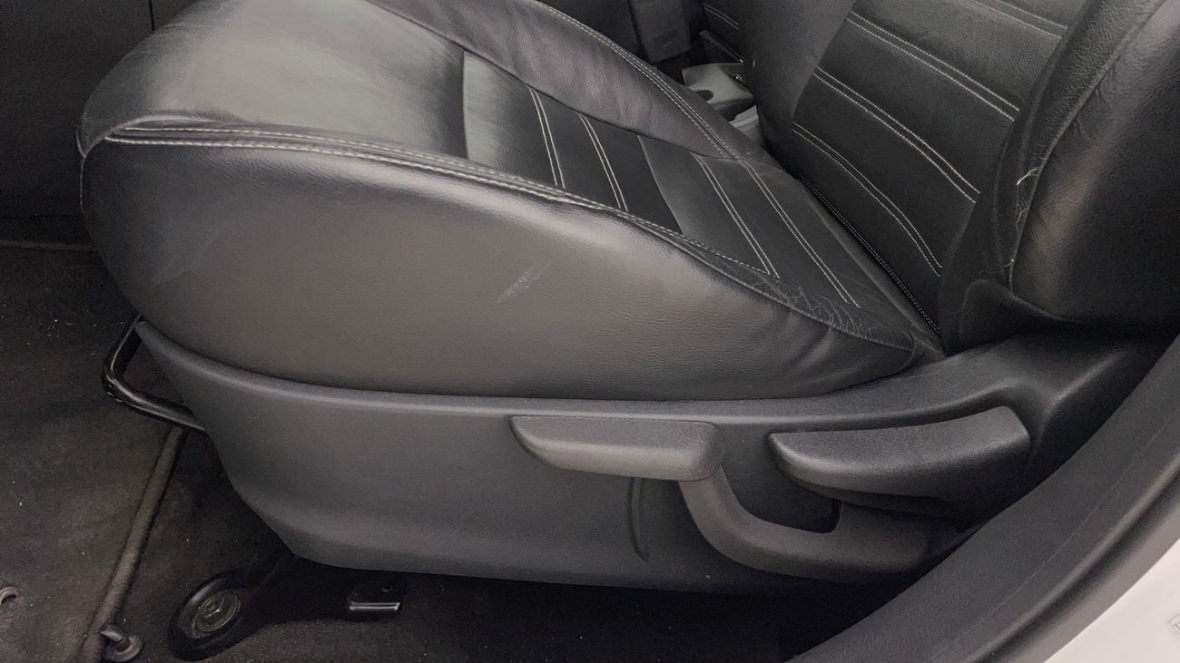 Nissan Kicks SL 1.6 | Zero Down Payment | Home Test Drive