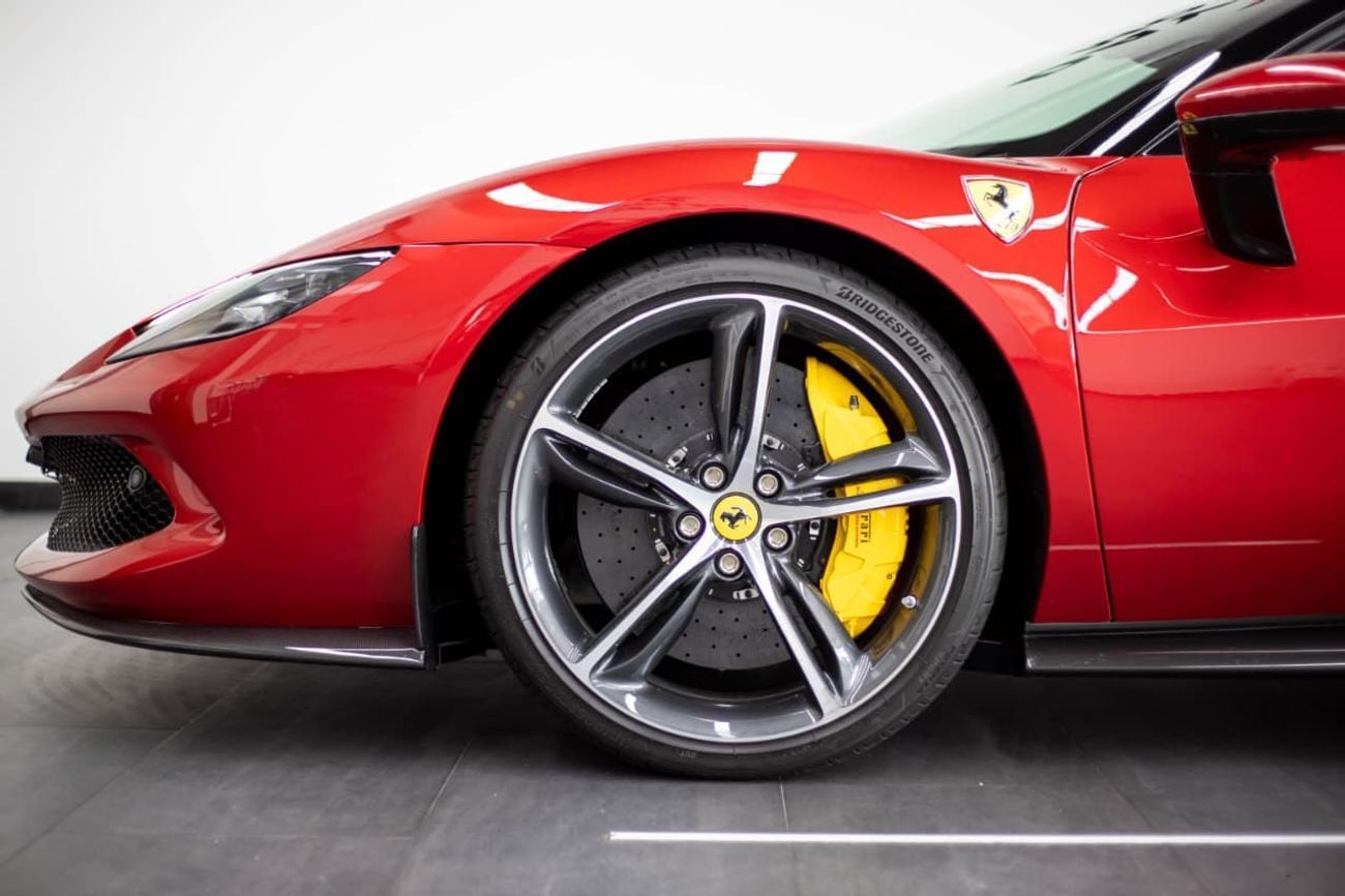 فيراري 296 GTS FERRARI 296 GTS | 2025 | Full Carbon Fiber