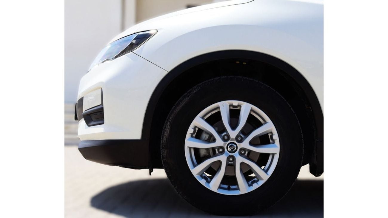 نيسان إكس تريل 2019 نيسان إكس تريل إس (T32)، سيارات الدفع الرباعي 5dr، 2.5 لتر 4 سلندر بنزين، أوتوماتيكي، دفع أمامي