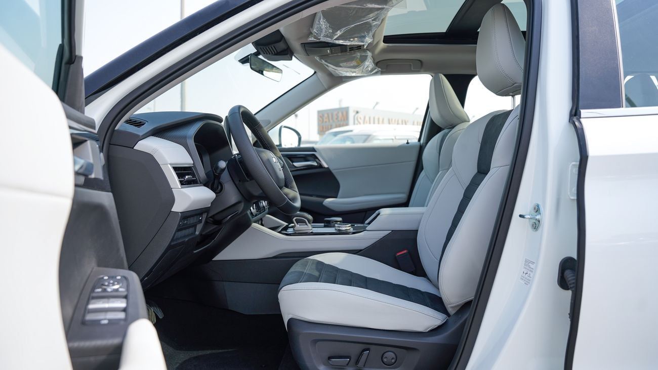 Mitsubishi Outlander Brand New 2026 Mitsubishi Outlander (GO3+) High Line  2.5L | 4-Cylinder | SUV | GCC Specs | 2WD | Ex