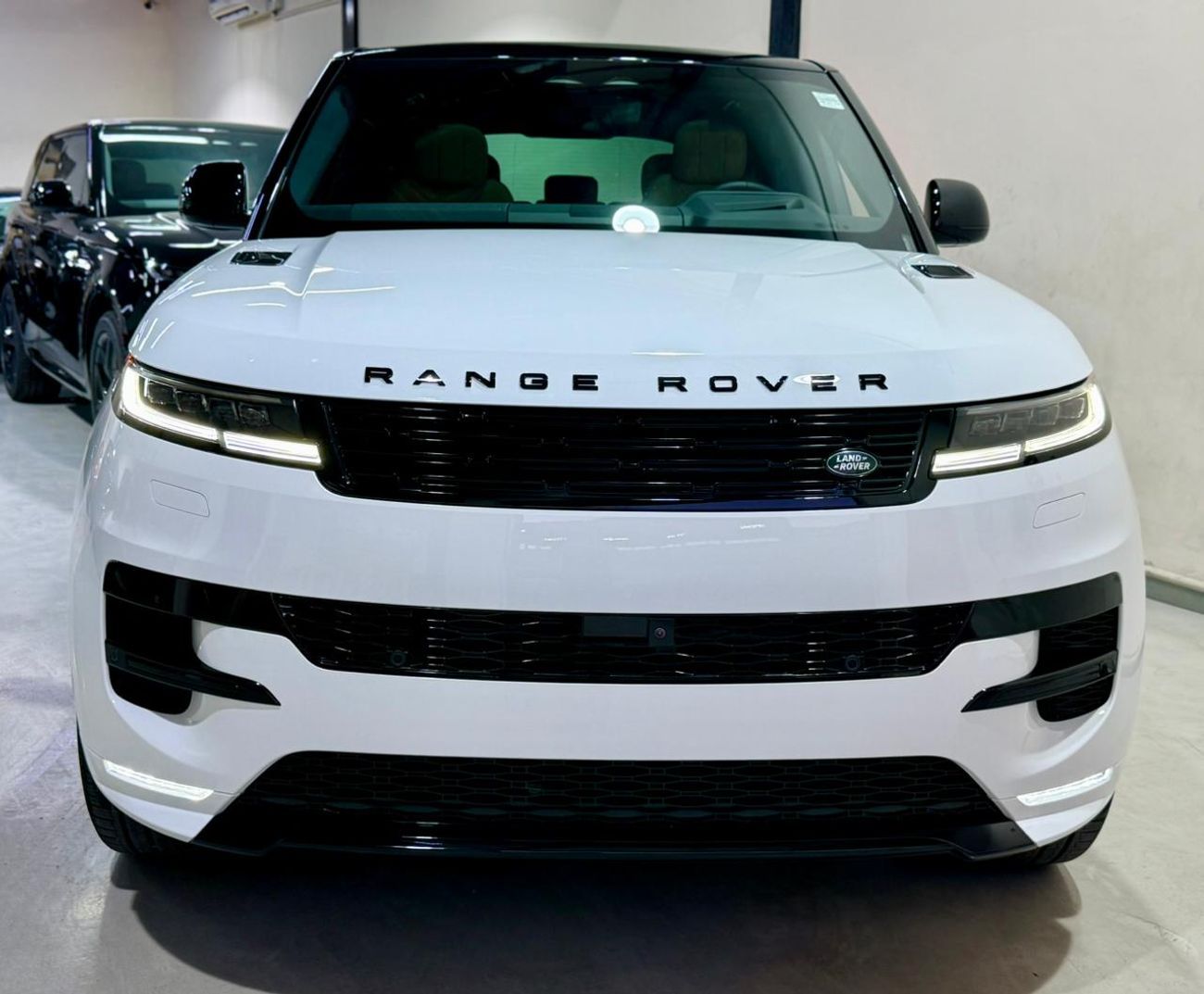 Land Rover Range Rover Sport P400 HSE