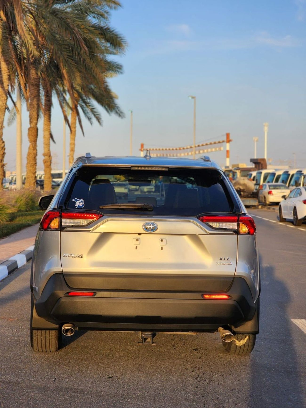 Toyota RAV4 TOYOTA RAV4 XLE HYBRID 2021 UAE OR EXPORT