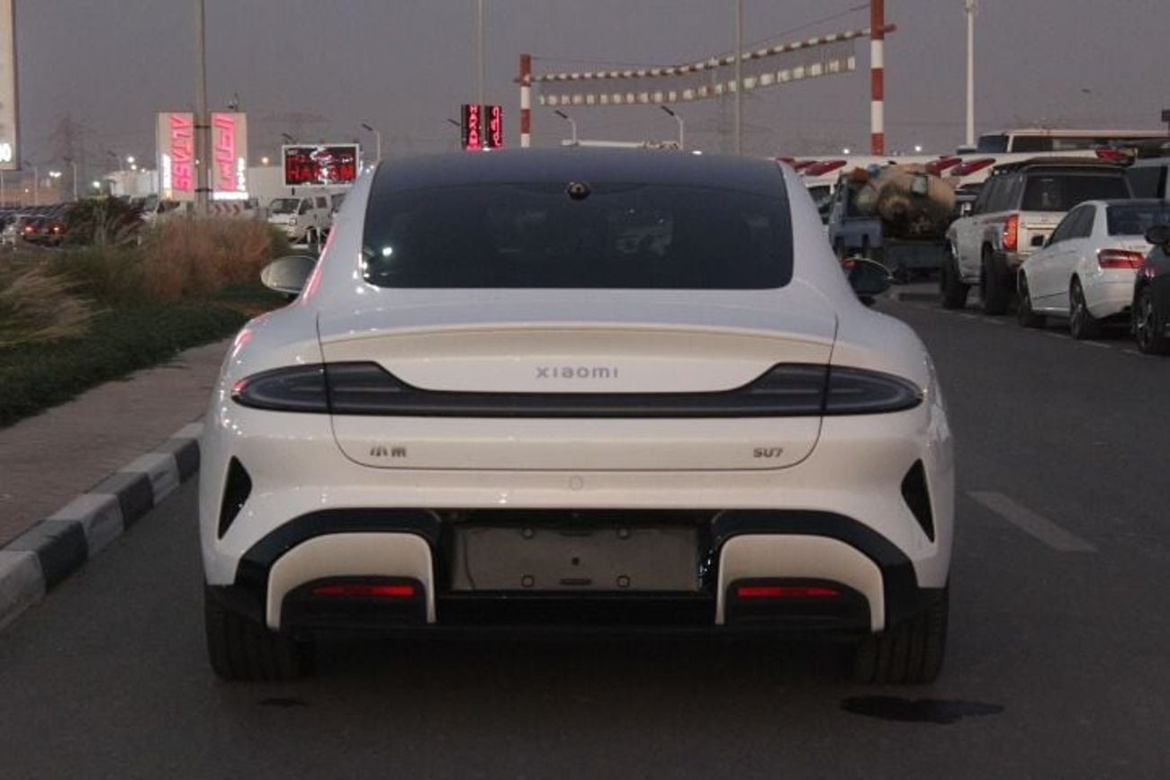 Xiaomi SU7 RWD
