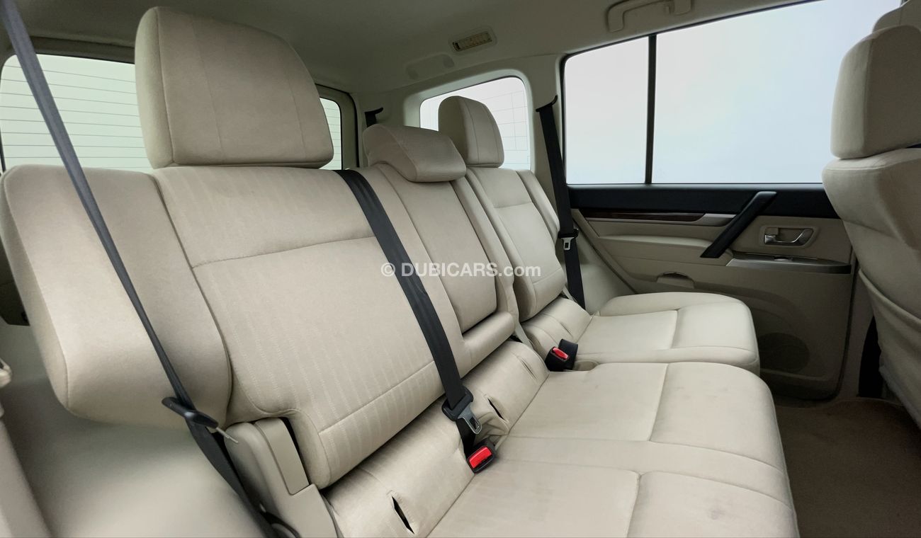 ميتسوبيشي باجيرو GLS LOWLINE 3.5 | بدون دفعة مقدمة | اختبار قيادة مجاني للمنزل