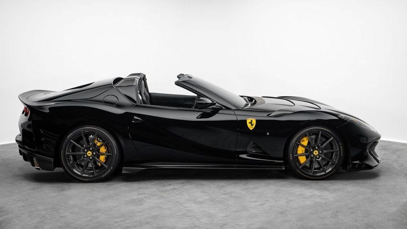 فيراري 812 كومبيتيزون Aperta - 2024 - Euro Specs