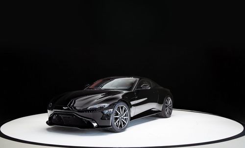 Aston Martin Vantage 2019 - Aston Martin Vantage V8 with only mileage 8.449km and warranty till december 2024