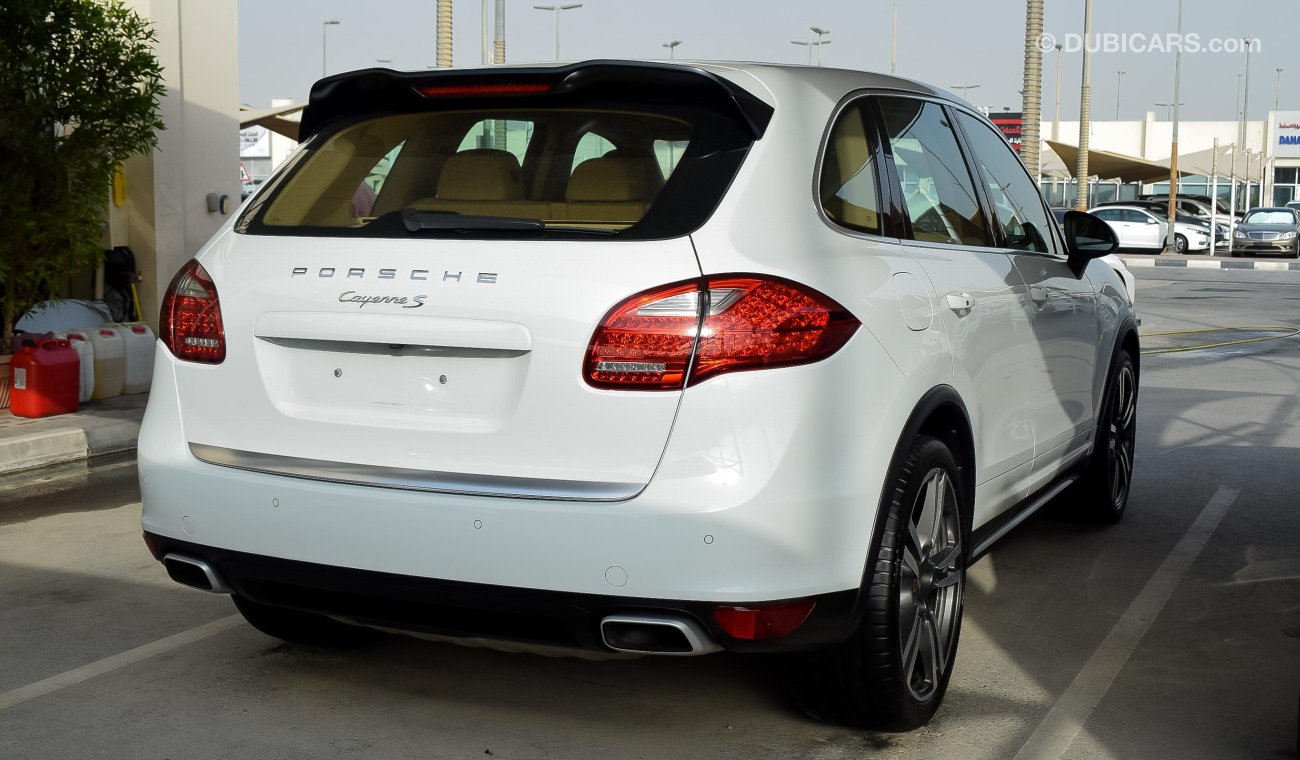 Porsche Cayenne S