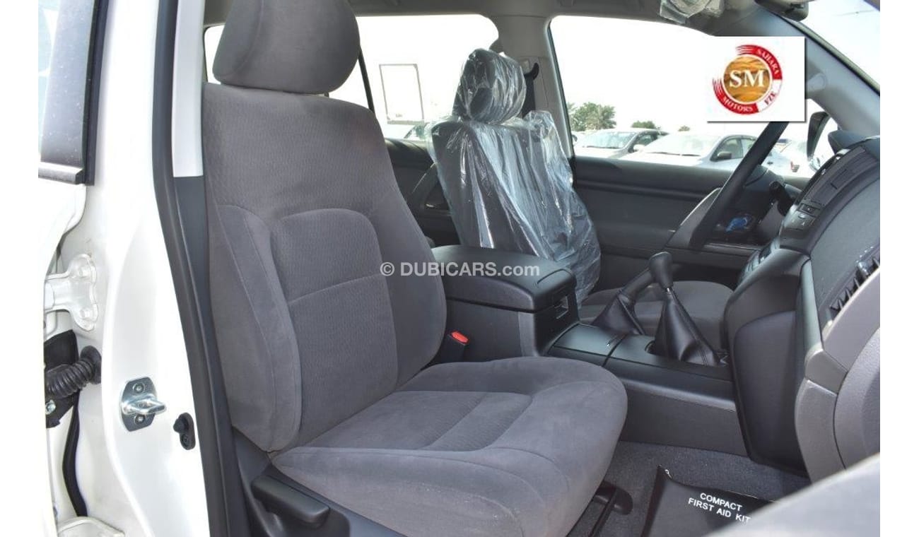 تويوتا لاند كروزر 200 GX V8  4.5L TURBO DIESEL 5 SEAT MANUAL TRANSMISSION