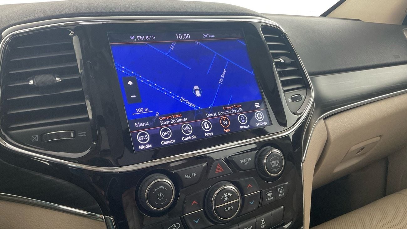 جيب جراند شيروكي 3.6 LIMITED 4WD AUTO | شامل الضمان | 0 ﺪﻔﻋﺓ ﺃﻮﻟﻯ