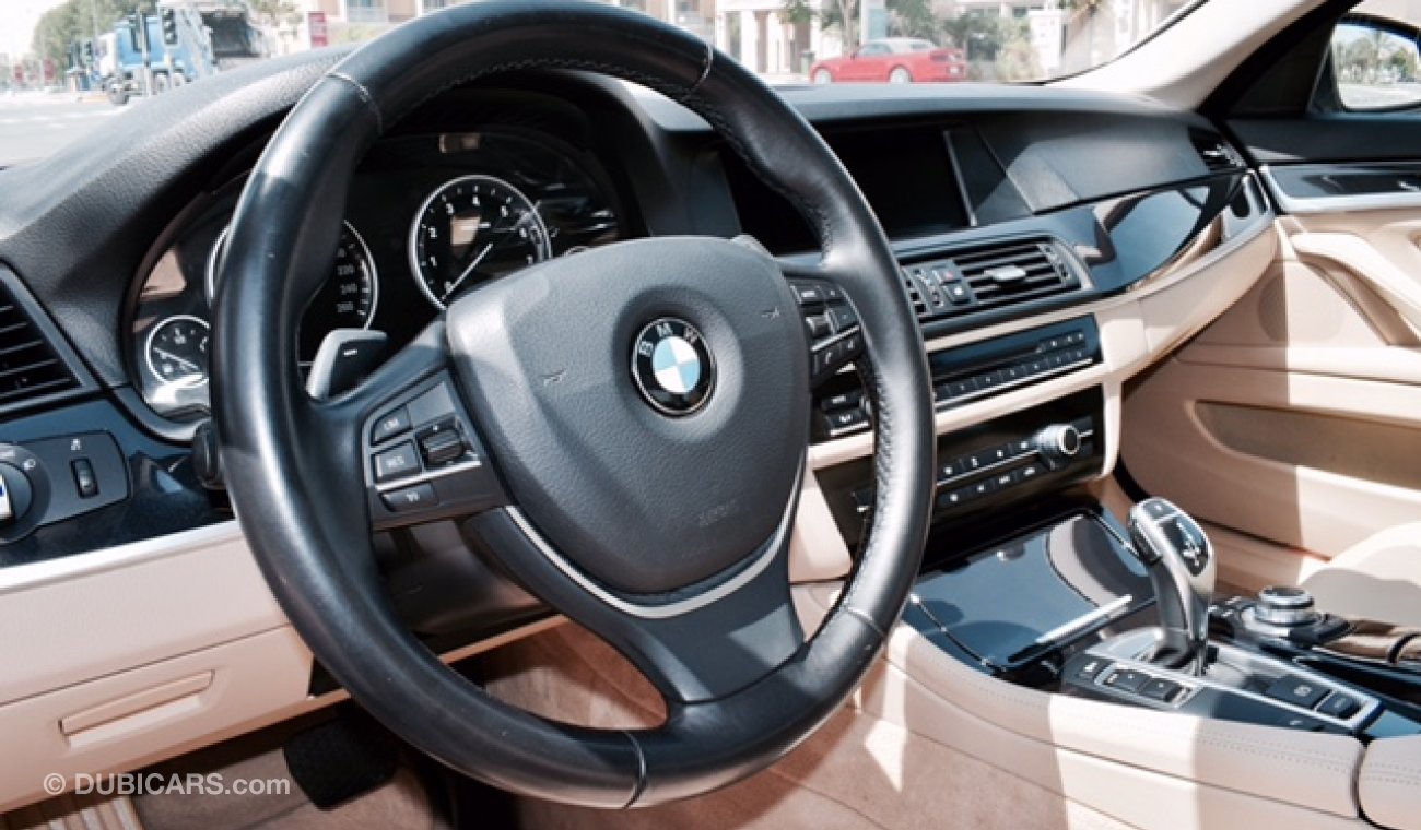 BMW 520i i