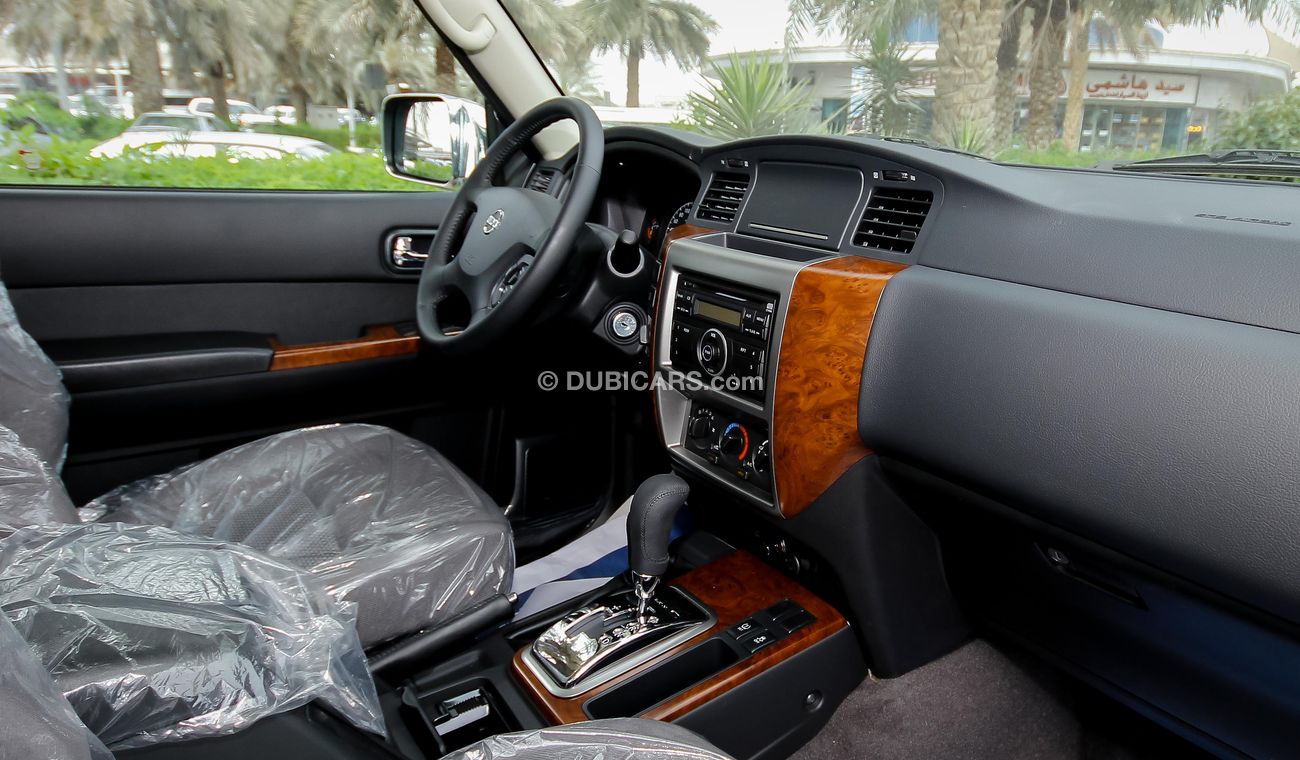 Nissan Patrol Safari AT 4 Doors