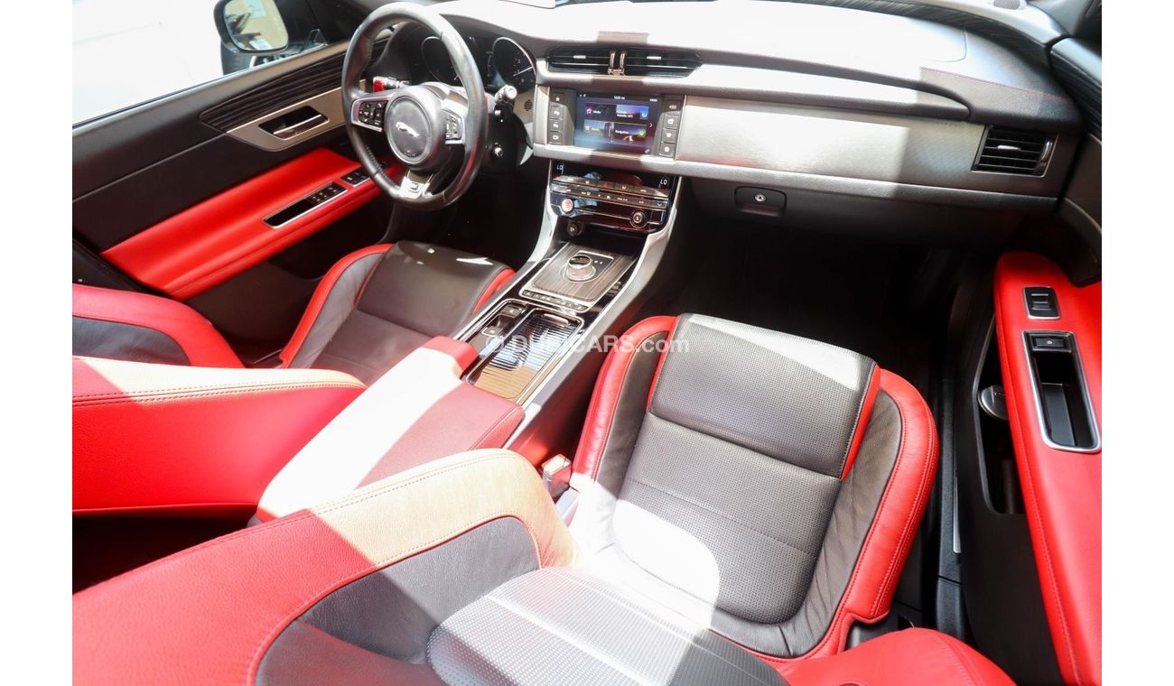 Jaguar XF X260