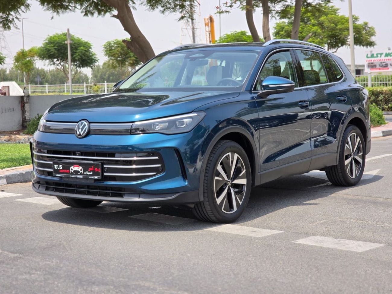 Volkswagen Tiguan ELEGANCE 2025 GCC SINGLE OWNER LOW MILEAGE WITH AGENCY WARRANTY & SERVICE CONTRACT IN MINT CONDITION