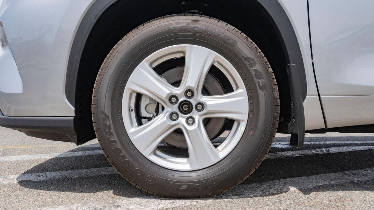 Toyota Highlander 2025 Toyota Highlander LE 2.5 HEV AT - Silver