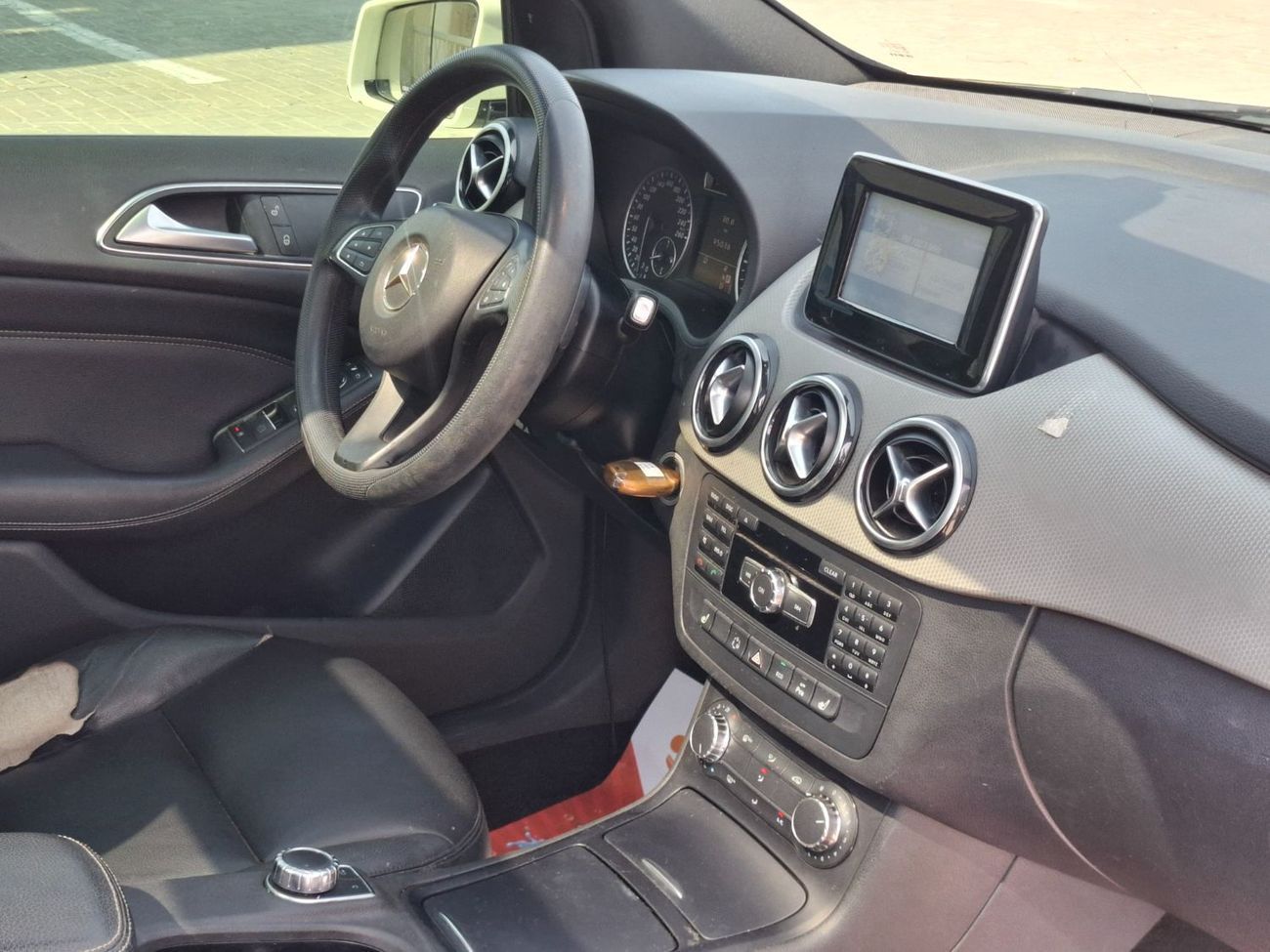 Mercedes-Benz B 200 Mercedes-Benz B200 2013