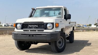 تويوتا لاند كروزر 70 Pickup 4.2  Diesel  Brand New