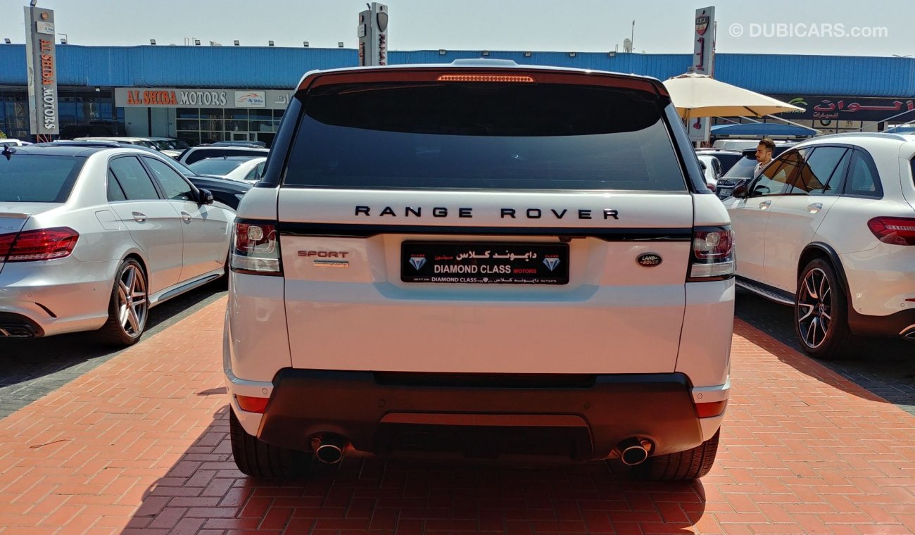 Land Rover Range Rover Sport HSE With Sport