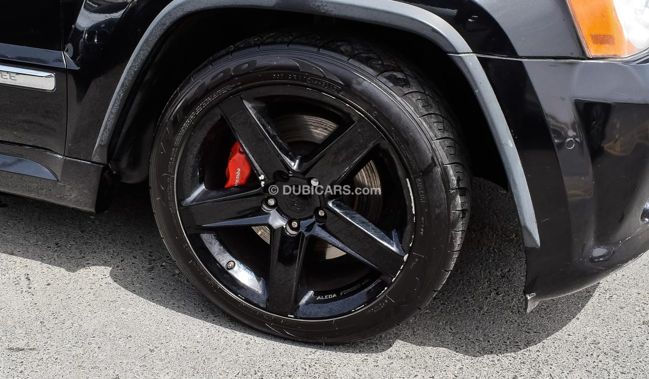 Jeep Grand Cherokee SRT8