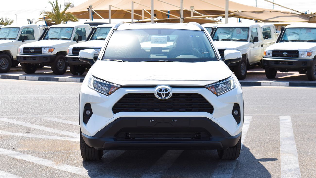 Toyota RAV4 XLE 2.0L V4 4WD | 2022 | Petrol | For Export Only