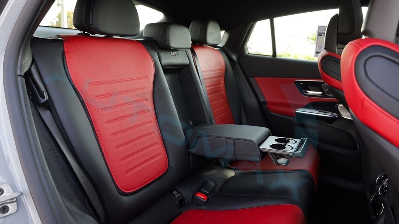 مرسيدس بنز GLC كوبيه 200 AMG 4Matic EQ Boost 2026 GCC 0Km With 2 Years Unlimited Mileage Warranty @Official Dealer