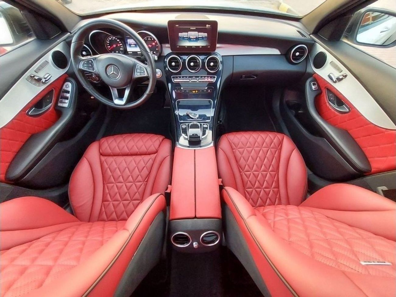 Mercedes-Benz C 300 AMG Pack