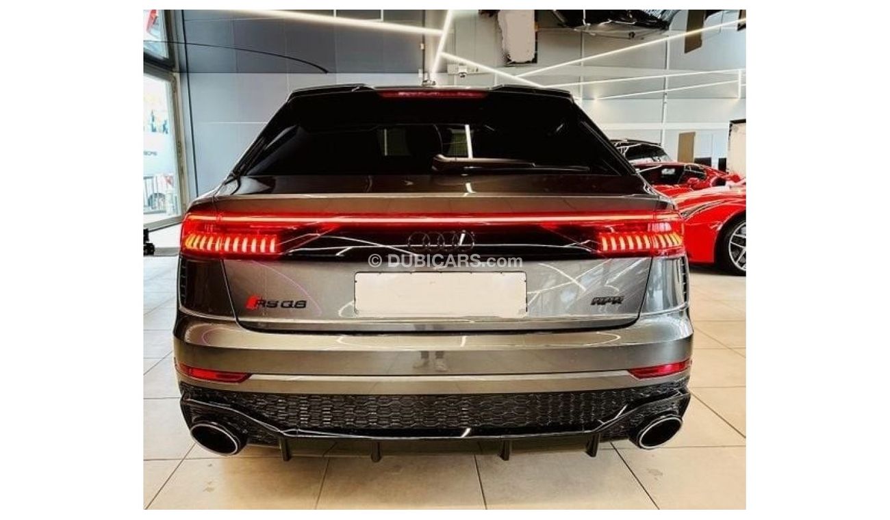 Audi RS Q8