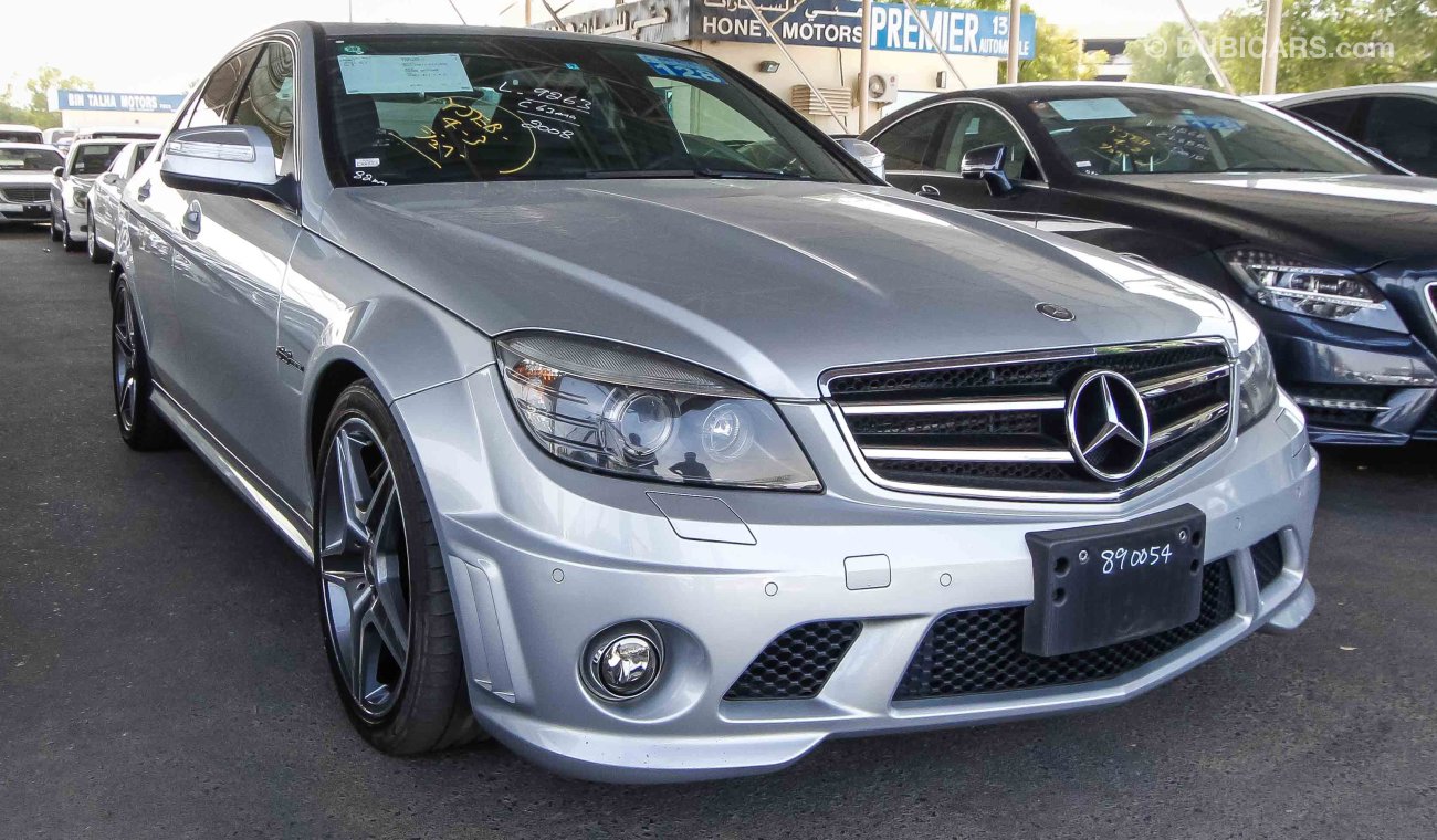 Mercedes-Benz C 63 AMG