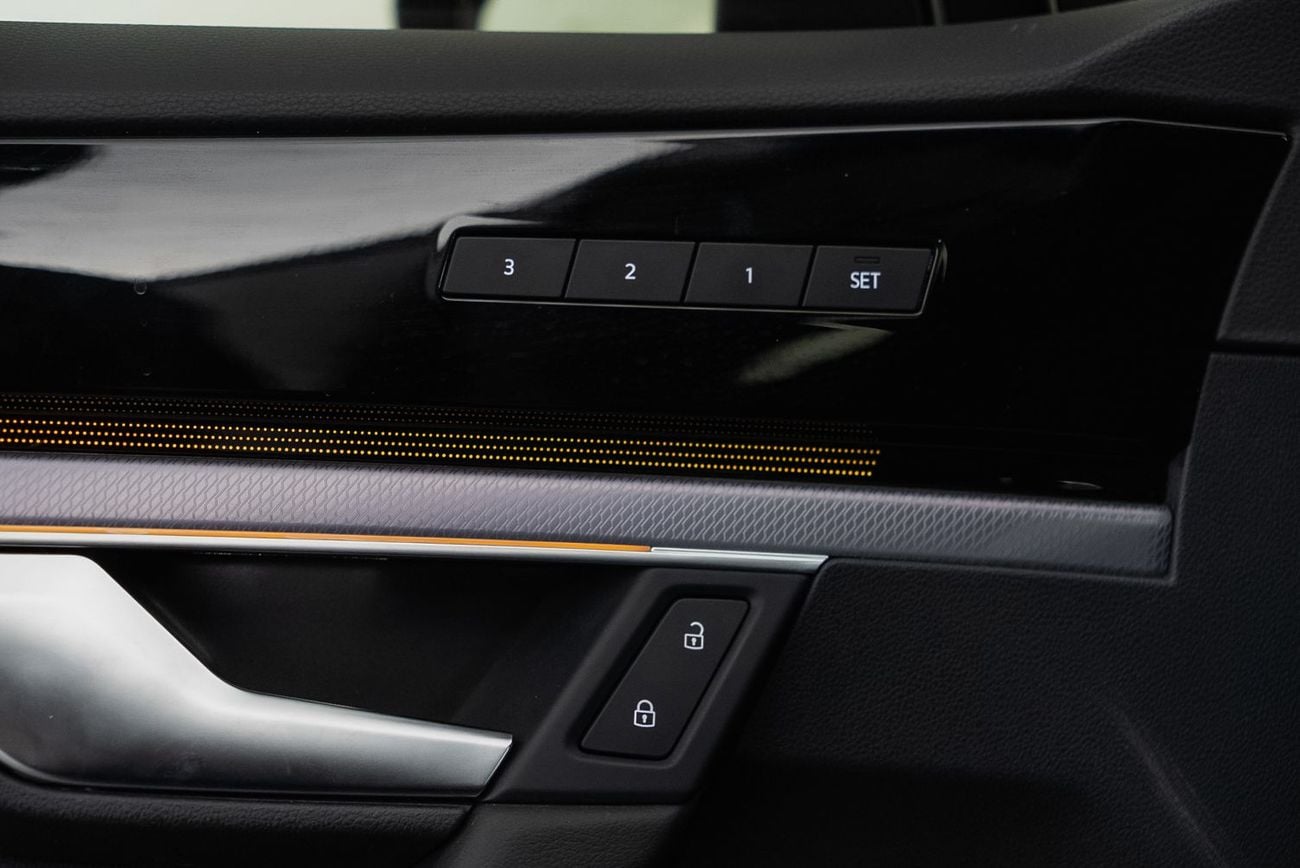 فولكس واجن طوارق R-Line 3.0L 4WD