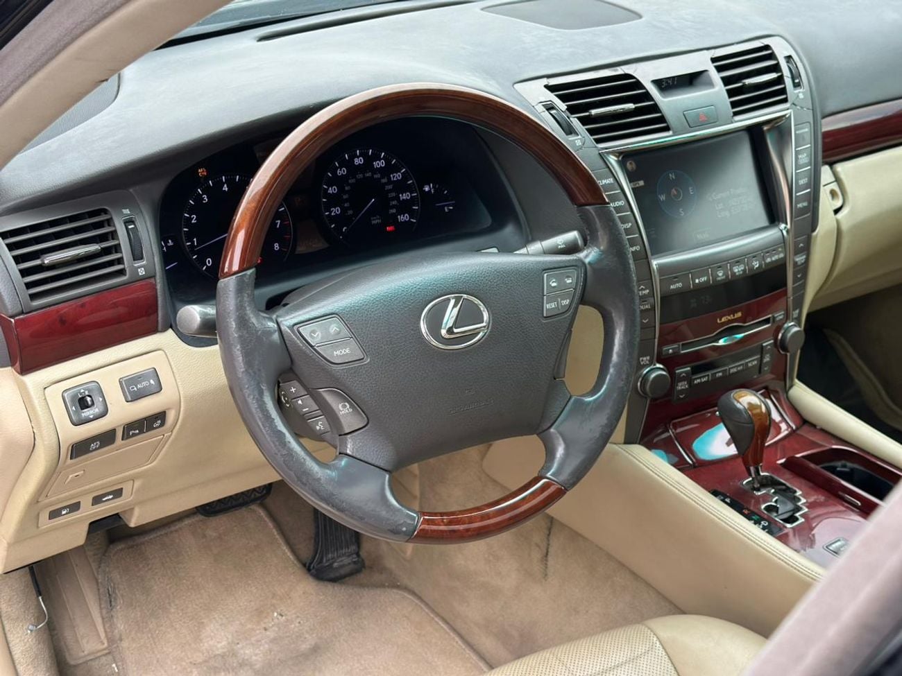 لكزس LS 460 LEXUS LS460 | 2007 | FULL OPTIONS GOOD CONDITIONS