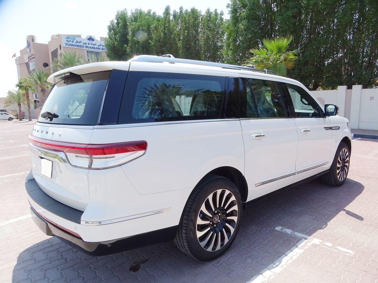 Lincoln Navigator Presidential