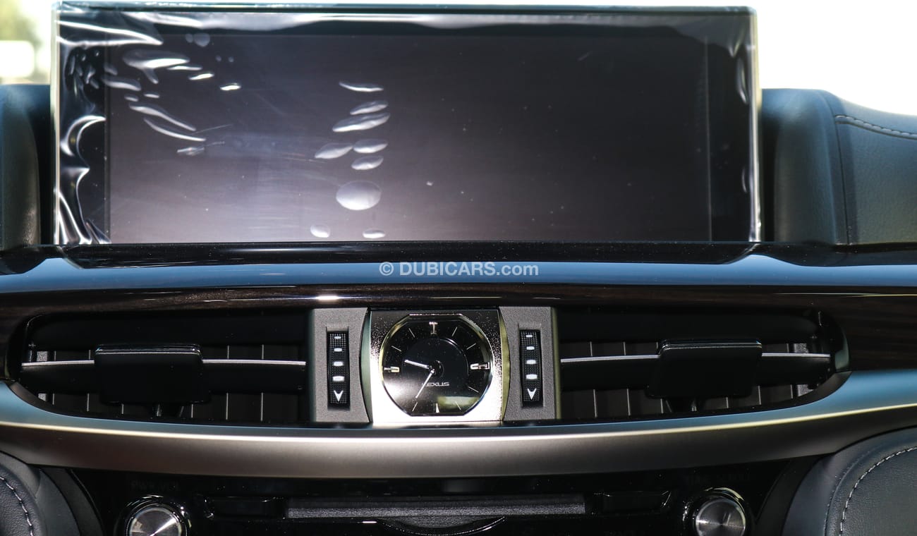 Lexus LX 570 Black Edition S