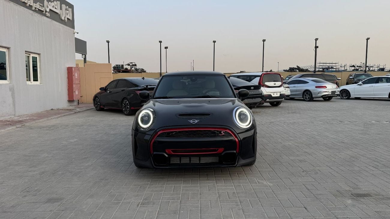 ميني كوبر إس 2.0L Turbocharged, 4-Cylinders