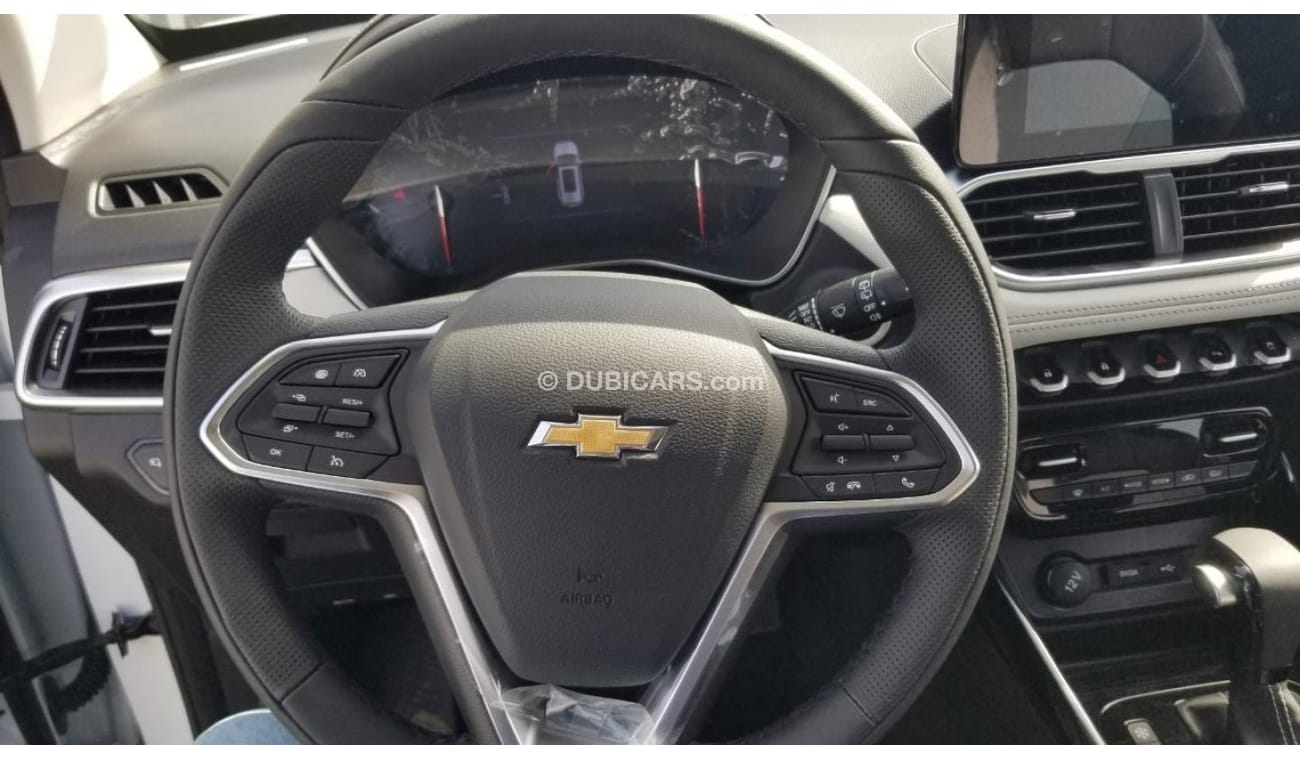 Chevrolet Captiva Premier  2023 White color  1.5L ⛽ petrol SUV FWD