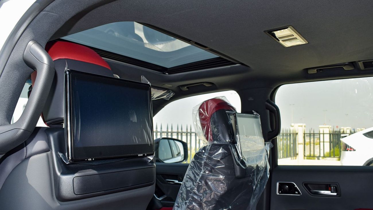 تويوتا لاند كروزر GR-S 3.3L