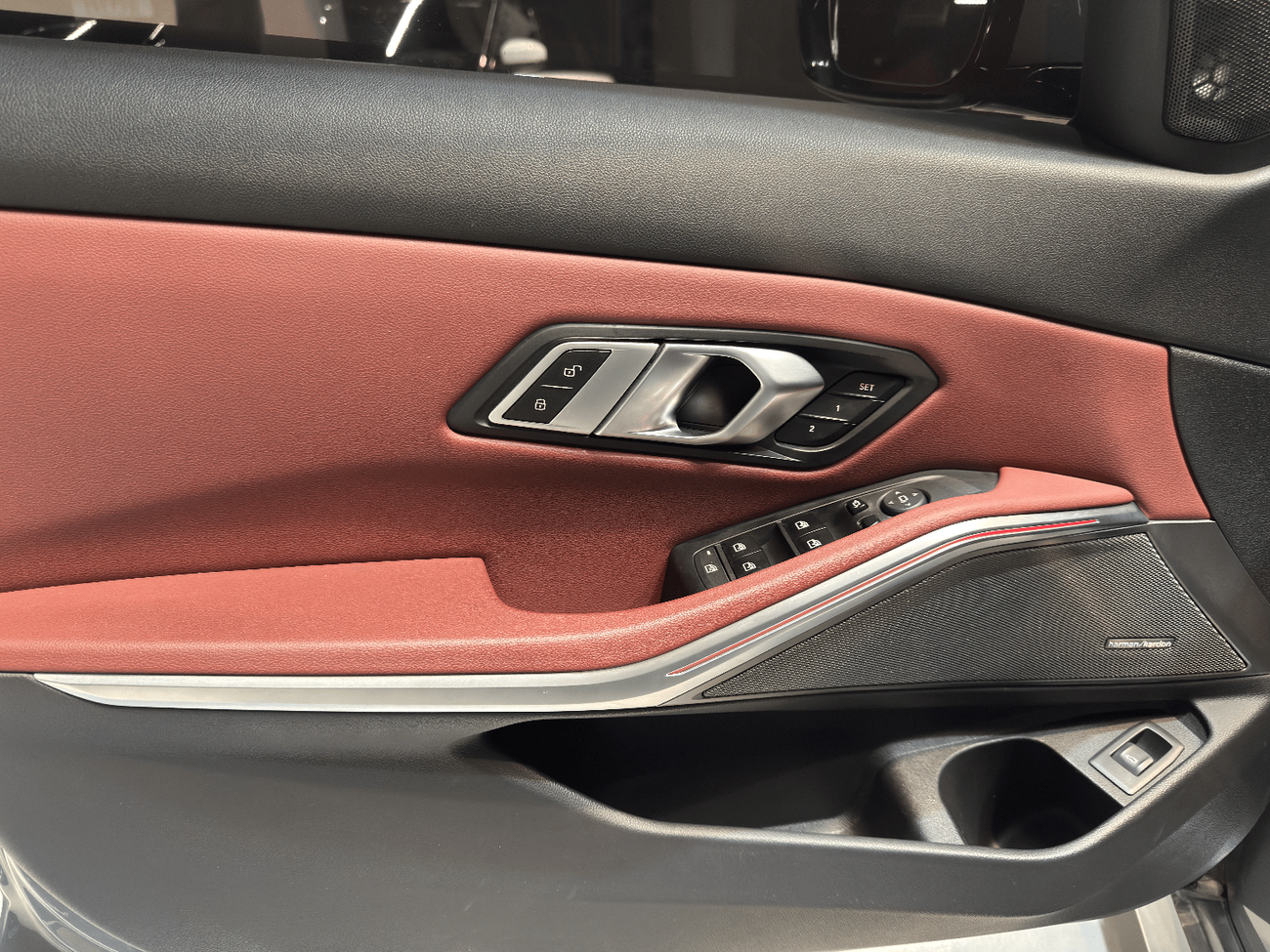 BMW 330i M SPORT