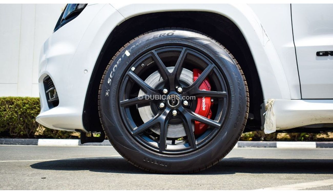 جيب جراند شيروكي اس ار تي 8 سلندر شاشات خلفيه 2020 (للتصدير فقط)