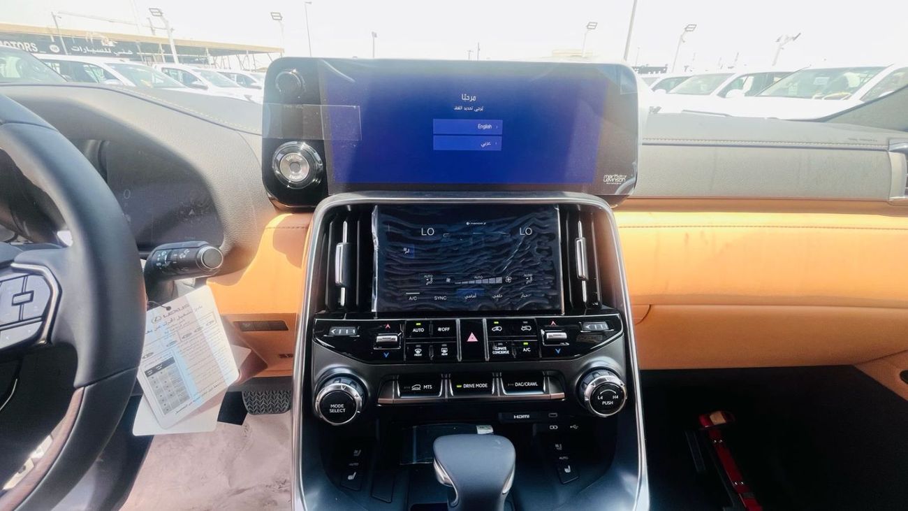 Lexus LX600 SIGNATURE