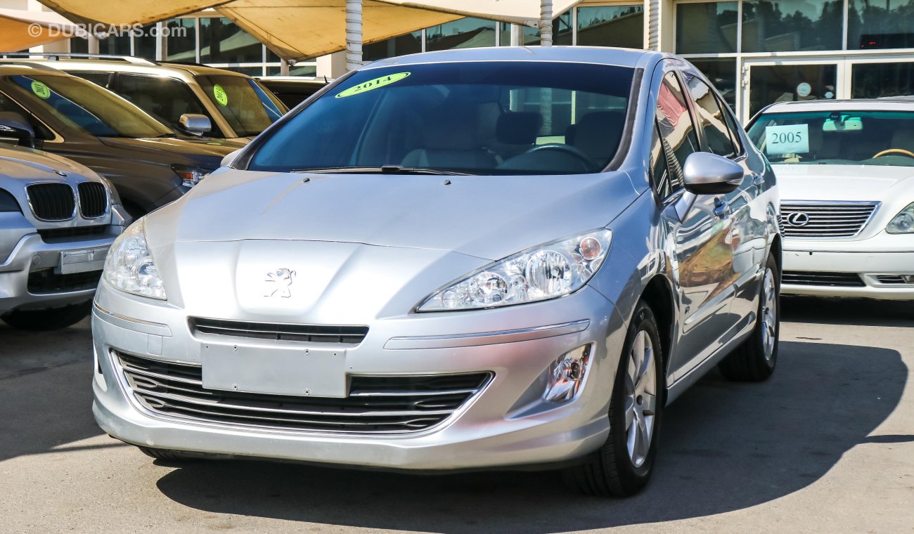 Peugeot 408