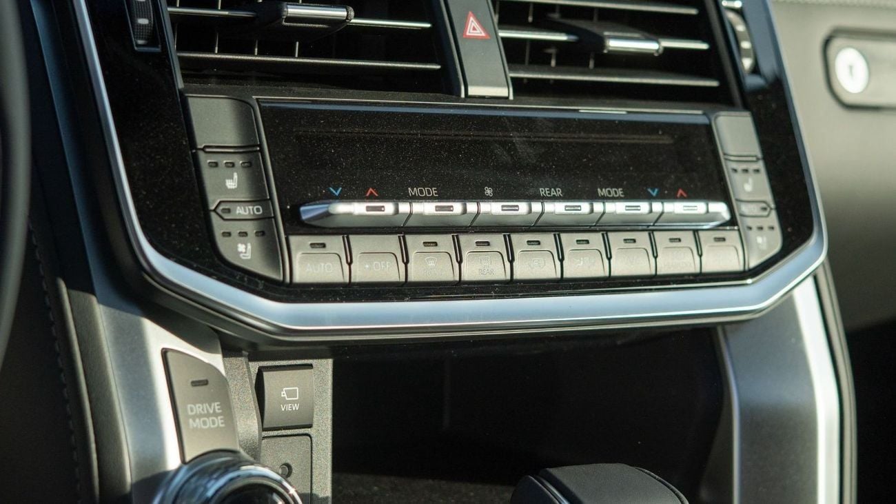 Toyota Land Cruiser LC300 3.3 DIESEL VXR 2025 MODEL