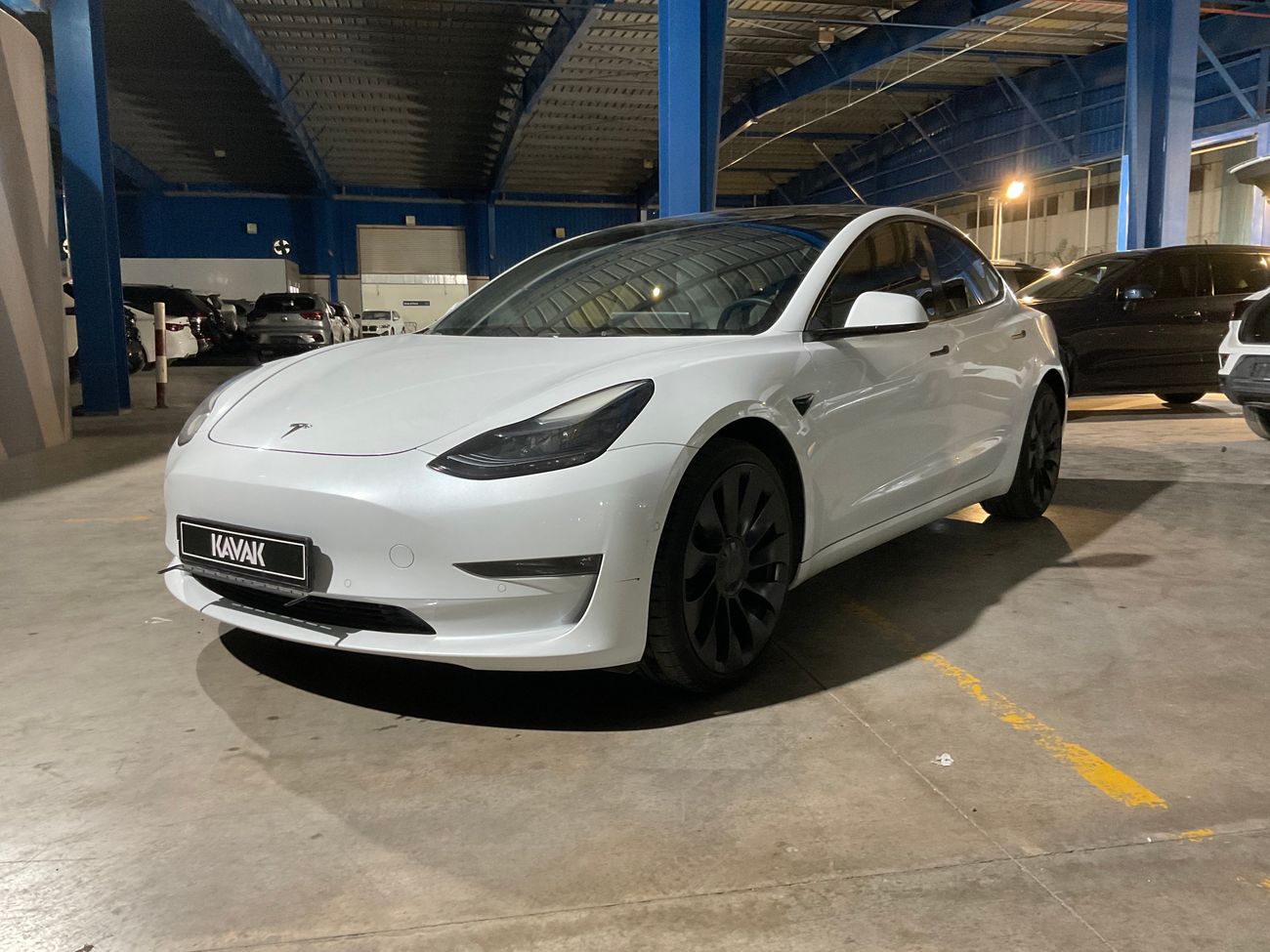 تسلا موديل 3 Performance (Dual Motor) | شامل الضمان | 0 ﺪﻔﻋﺓ ﺃﻮﻟﻯ