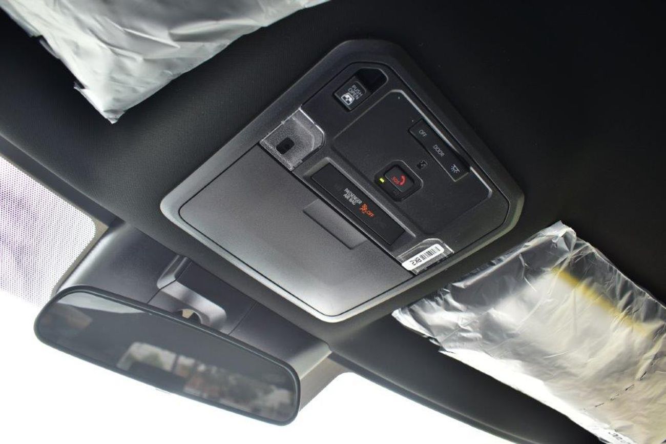 Toyota Tundra CREWMAX SR5 TRD OFFROAD 3.4L PETROL