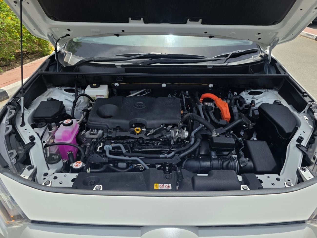 Toyota RAV4 2025 | 2.5L HYBRID ENGINE | AT | RHD | SUNROOF | PUSH START ENGINE | 360 VIEW CAMERA