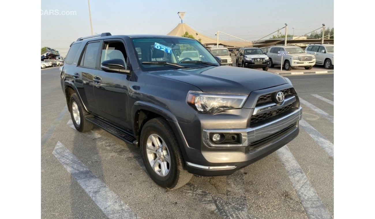 Toyota 4Runner 2019 TOYOTA 4-RUNNER SR5 4X4 / MID OPTION